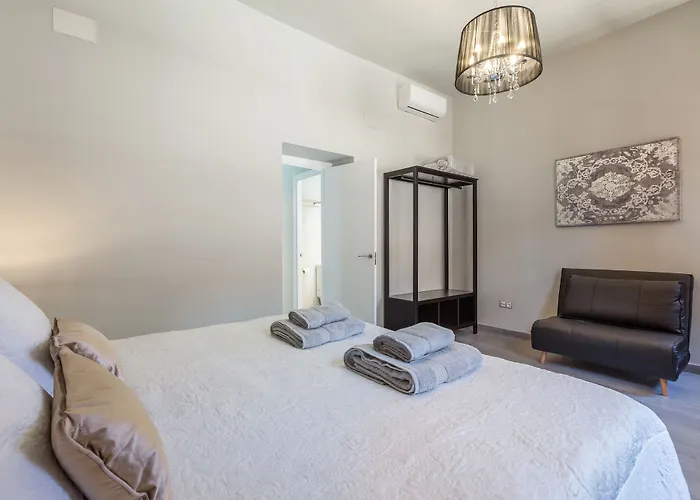 Green - Apartments Torre Del Oro B