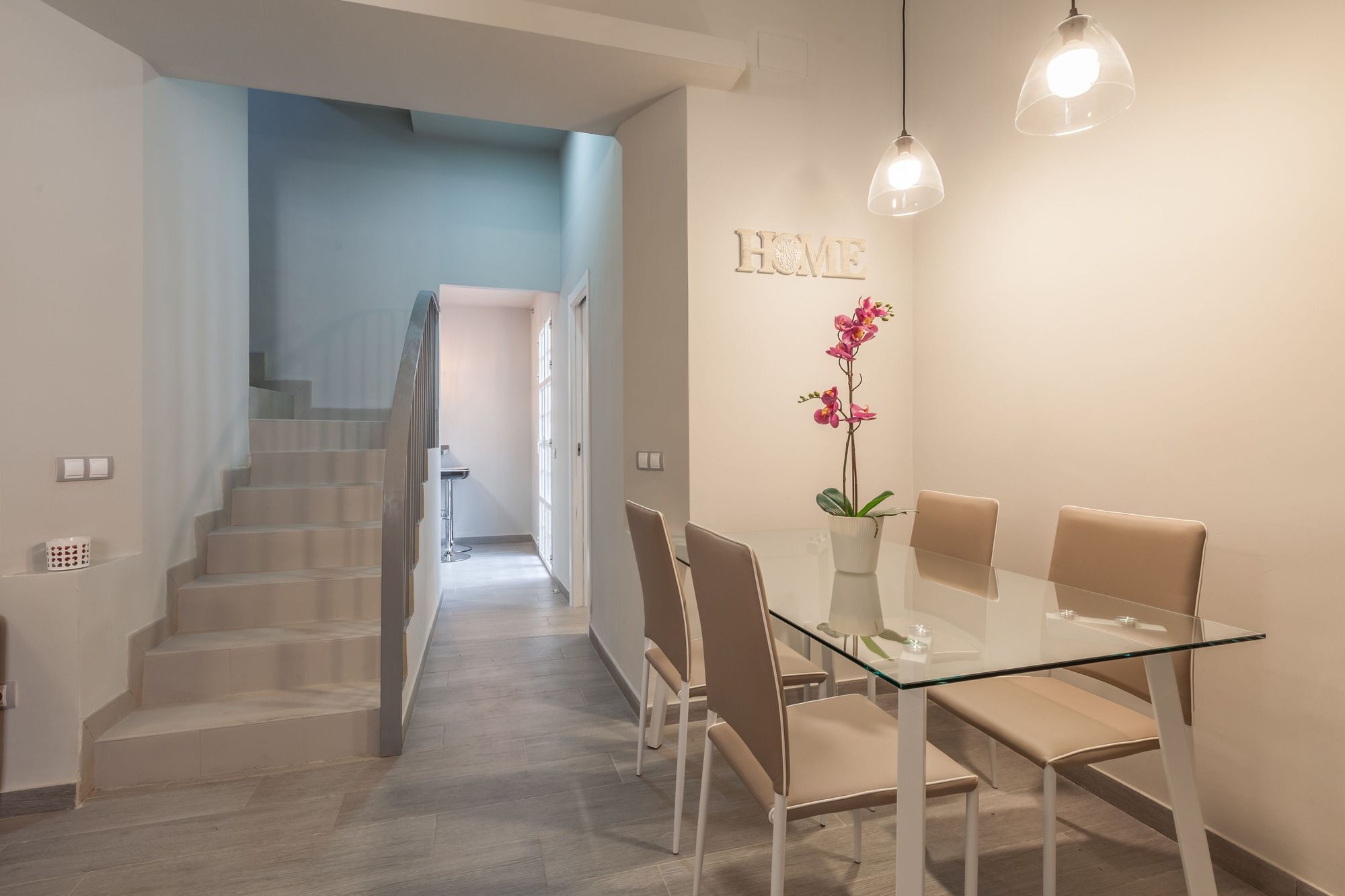 - Torre Del Oro B Apartment Seville